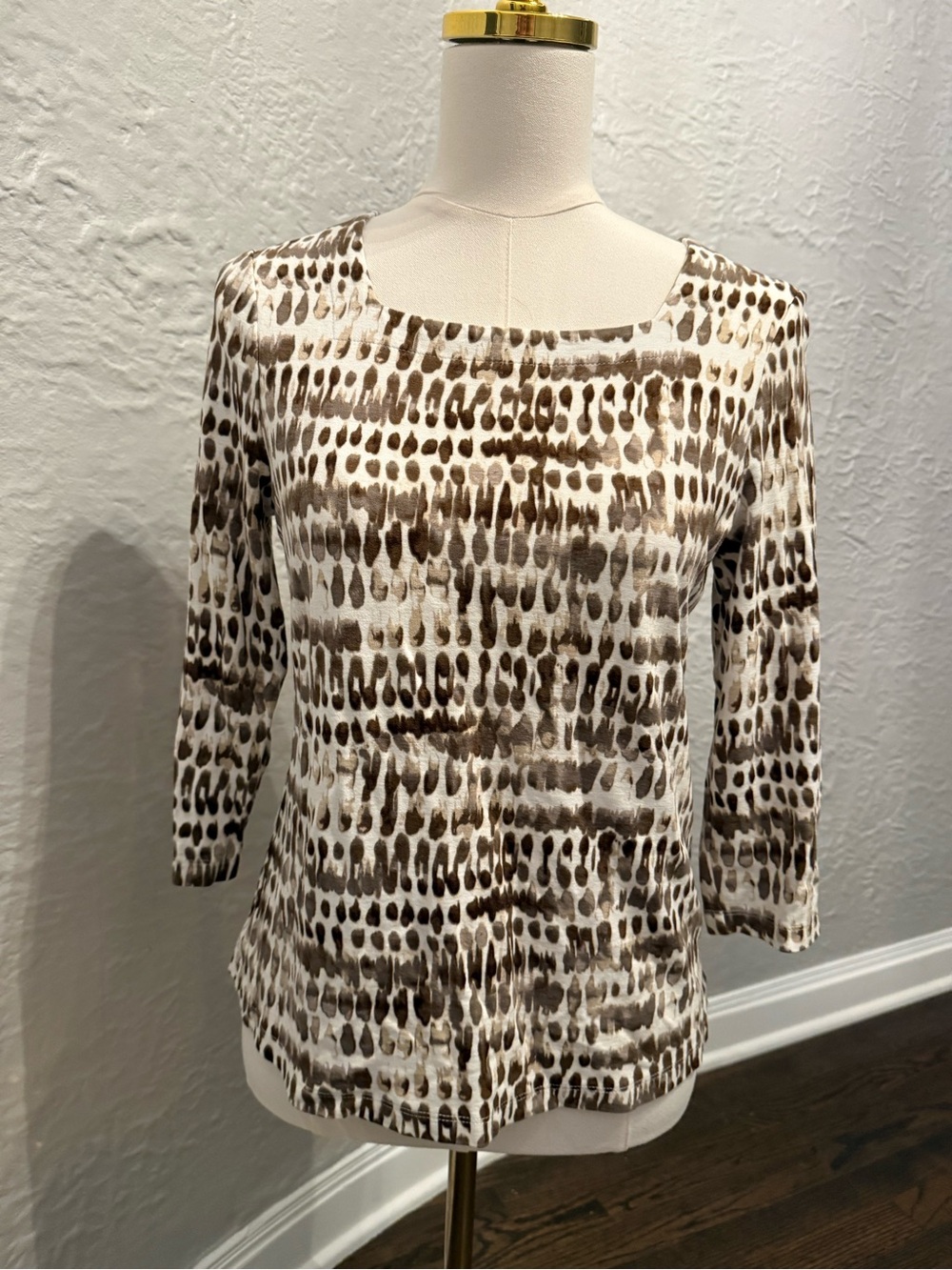 Chico's Brown and White Scoop Neck Dot-Print Long Sleeve Top